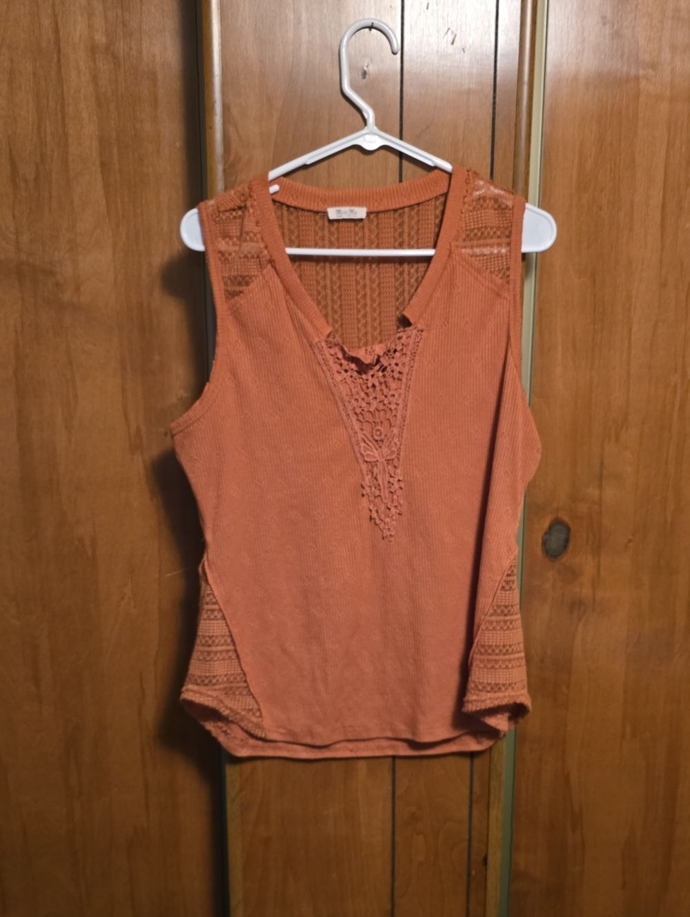 Miss Me Terracotta Crochet-Trim Sleeveless Tank Top, Size L